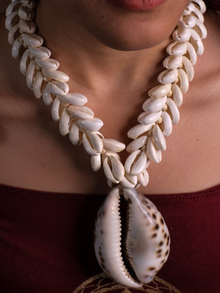 Bhadra shell Necklace - Crystal Heal