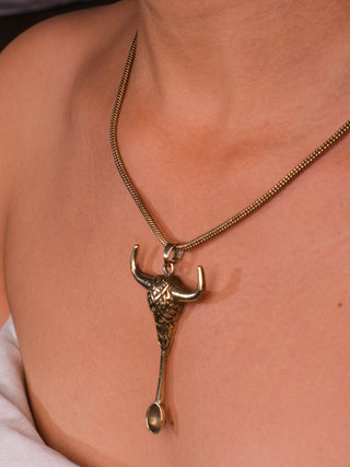 Bull Snuff Spoon Necklace - Crystal Heal