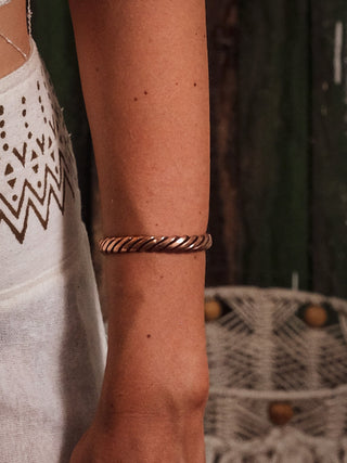 Copper Twist Bracelet - Crystal Heal