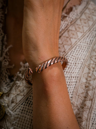 Copper Twist Bracelet - Crystal Heal