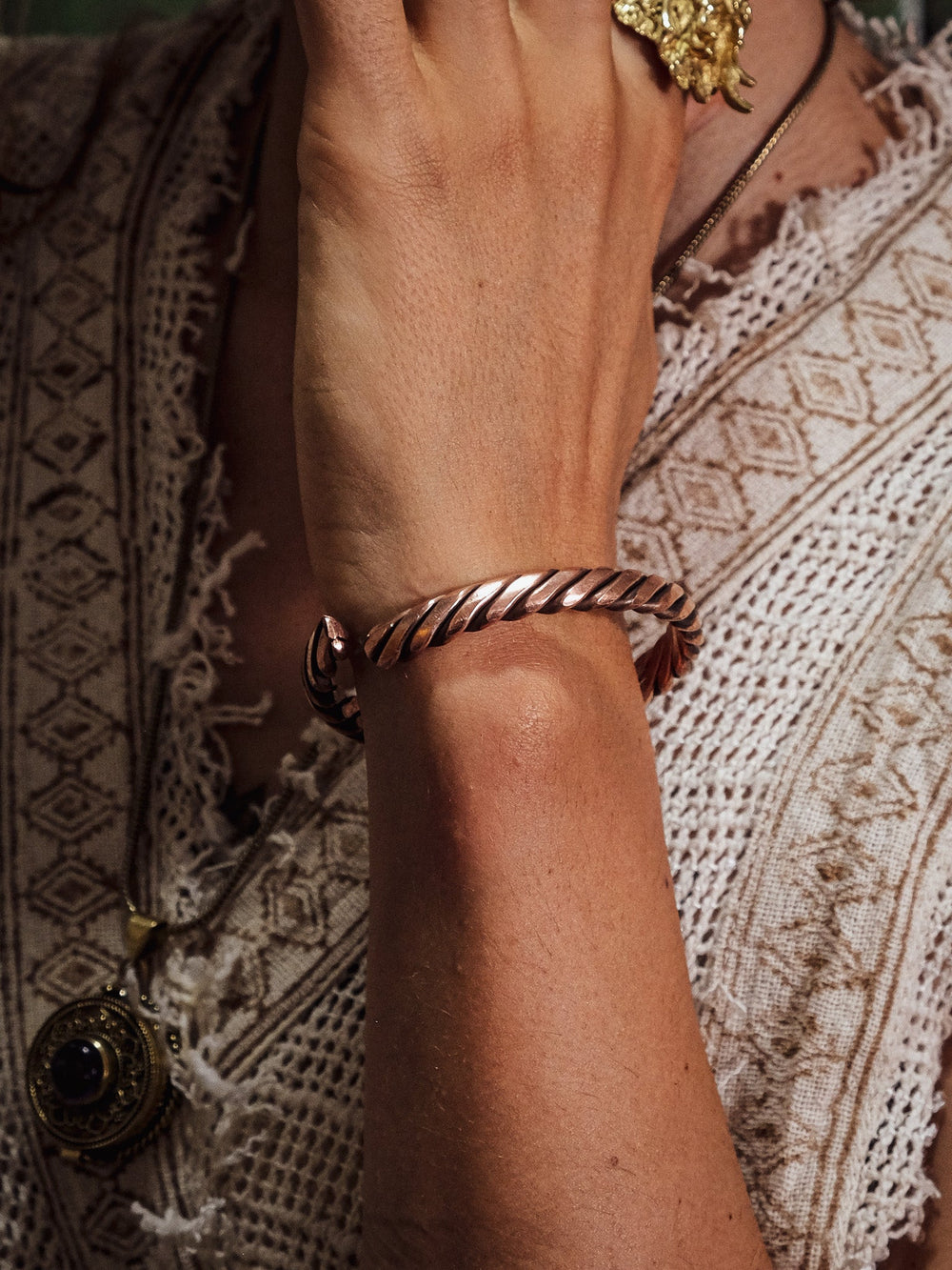 Copper Twist Bracelet - Crystal Heal