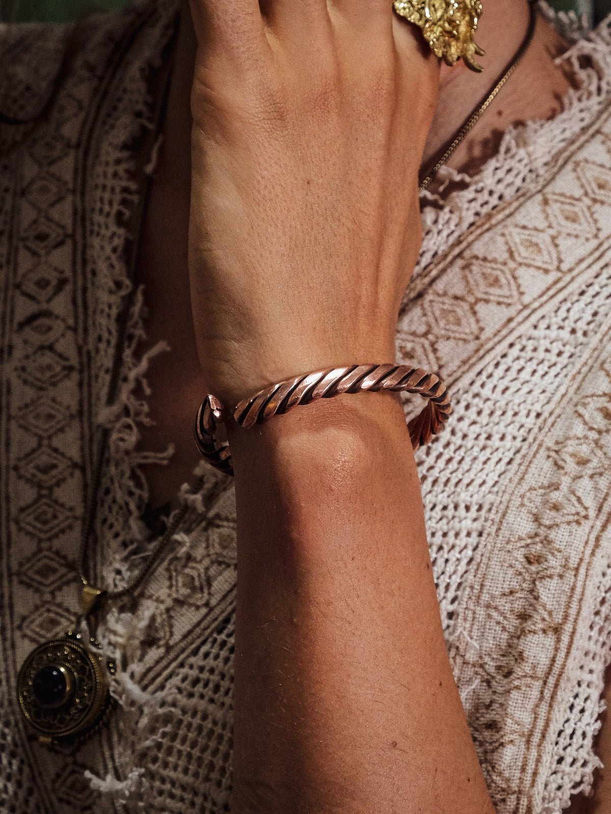 Copper Twist Bracelet - Crystal Heal