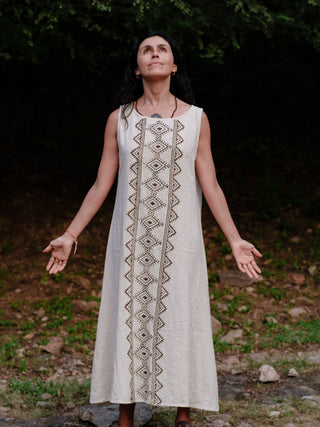 Ekakshi Maxi Dress - Crystal Heal