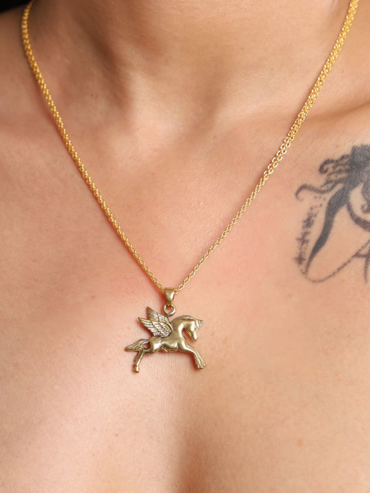 Flicka Necklace - Crystal Heal