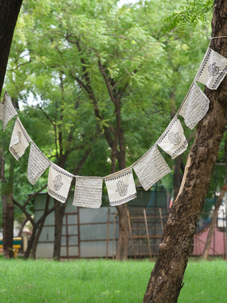 Hamsa Prayer flag - Crystal Heal