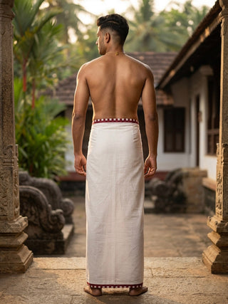 Naveen Dhoti