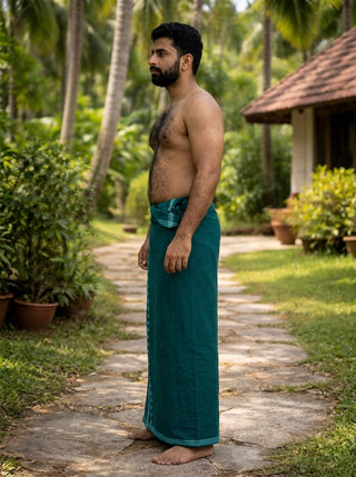 Ivaan Dhoti