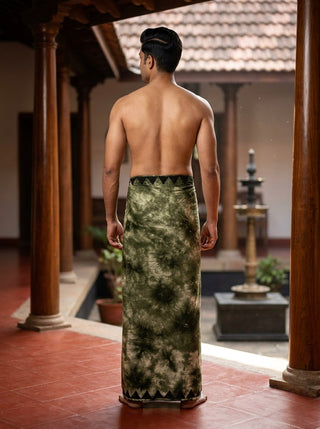 Aadri Dhoti