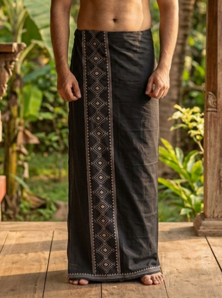 Kangura  Dhoti