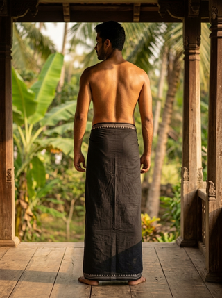 Kangura  Dhoti
