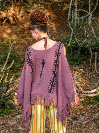 Back view of the dusty mauve Parvati kimono in block print cotton with fringed shoulders