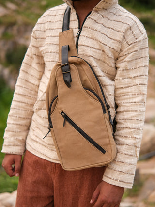 Voyager Canvas crossbody Bag