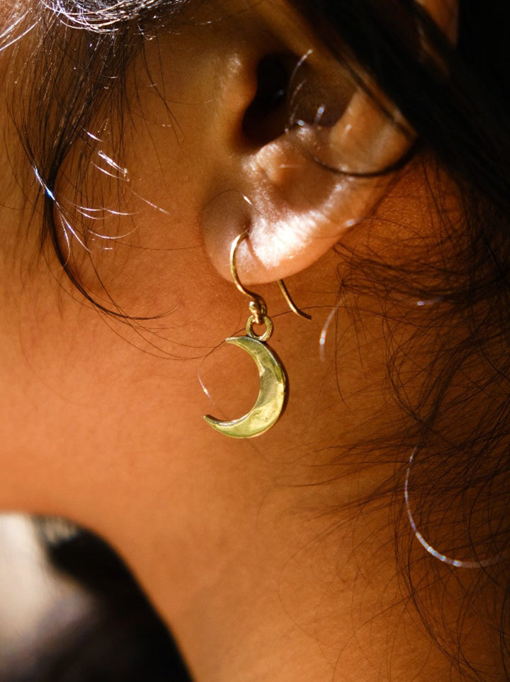 Crescent Earring - Crystal Heal