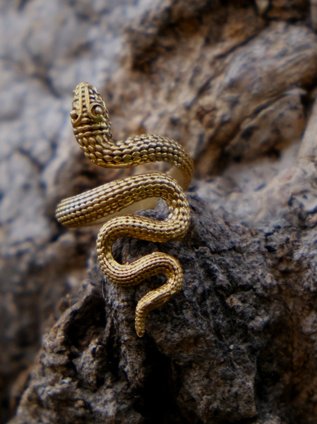 Viper Ring - Crystal Heal